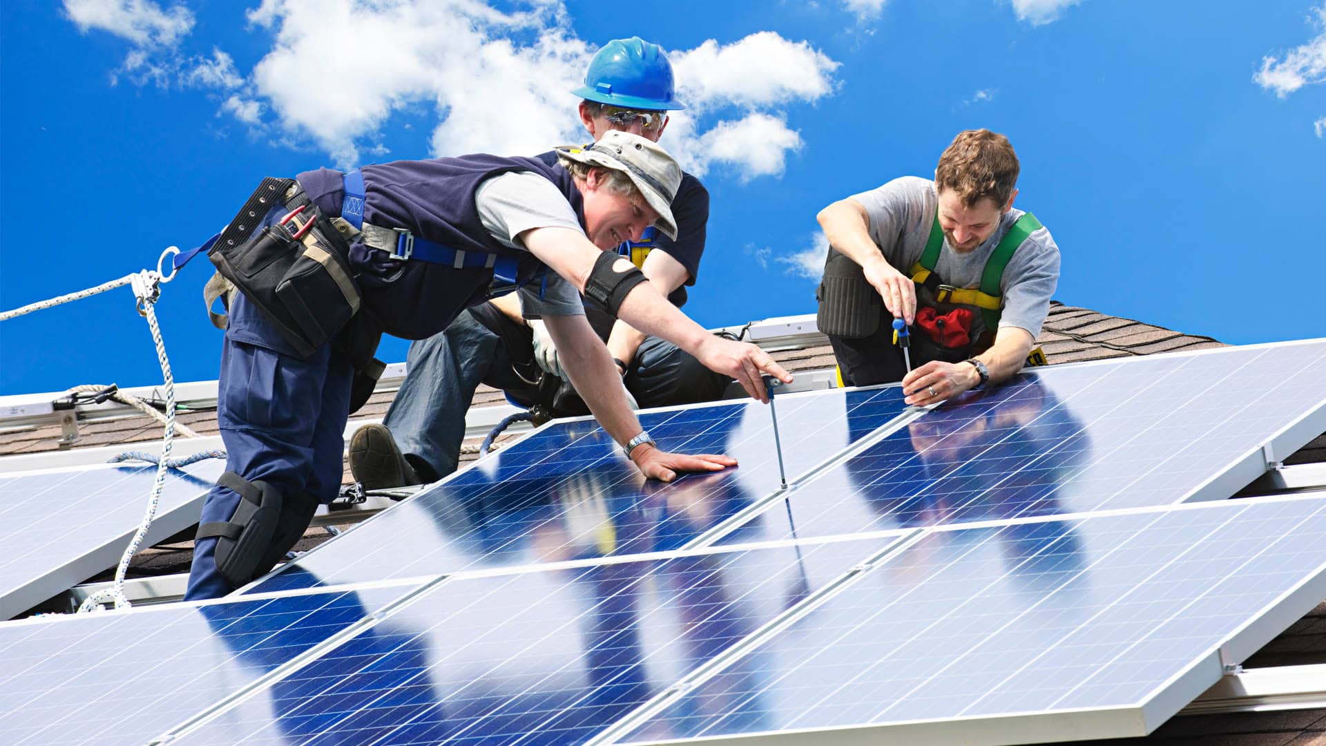 greenwood-solar-repair-bg